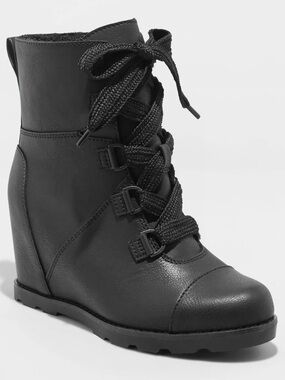 Universal Thread Katherine Black Faux Leather Lace-Up Wedge Boots Booties Size 7